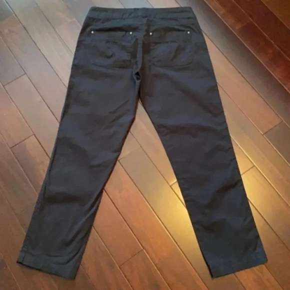 Ricki's Cropped Ankle Pants Black Cotton Capri Mid Rise Size 2 NWOT - Picture 8 of 15